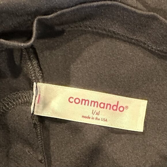 NWT Commando Minimalist Sleeveless Turtleneck in Black - Size: L/XL - Picture 5 of 8